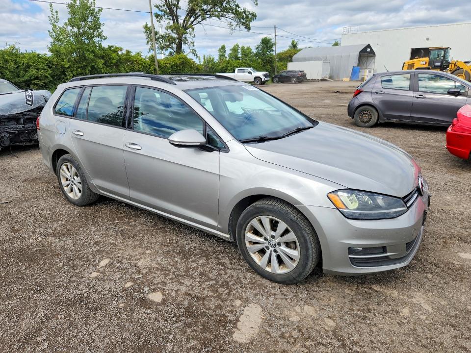 69039226 :رقم المزاد ، 3VWC17AU8FM512953 vin ، 2015 Volkswagen Golf Sportwagen مزاد بيع