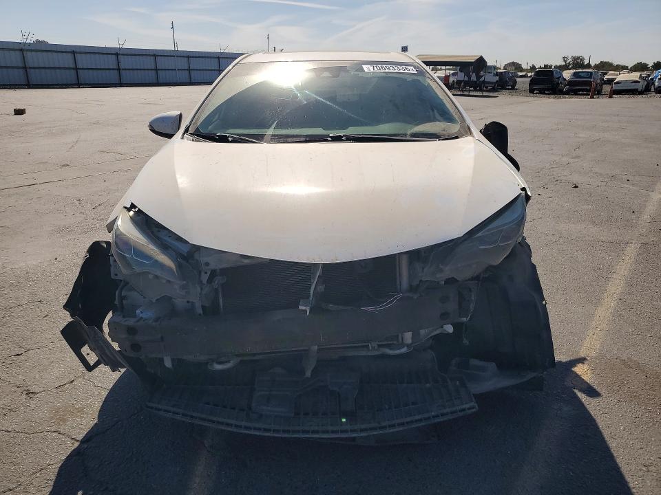 Продажа на аукционе авто 2018 Toyota Corolla, vin: 2T1BURHE7JC044408, номер лота: 70693336