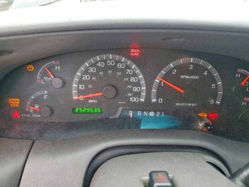 2001 Ford Expedition მანქანა იყიდება აუქციონზე, vin: 1FMPU16LX1LB30373, აუქციონის ნომერი: 70846036