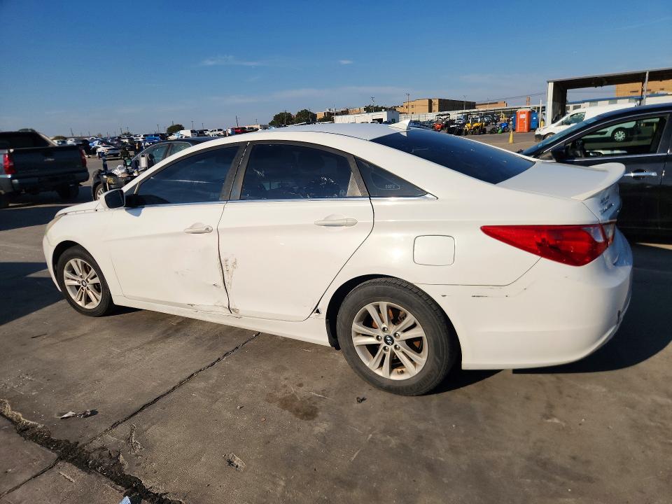 Auction sale of the 2013 Hyundai Sonata, vin: 5NPEB4AC8DH735995, lot number: 69740506