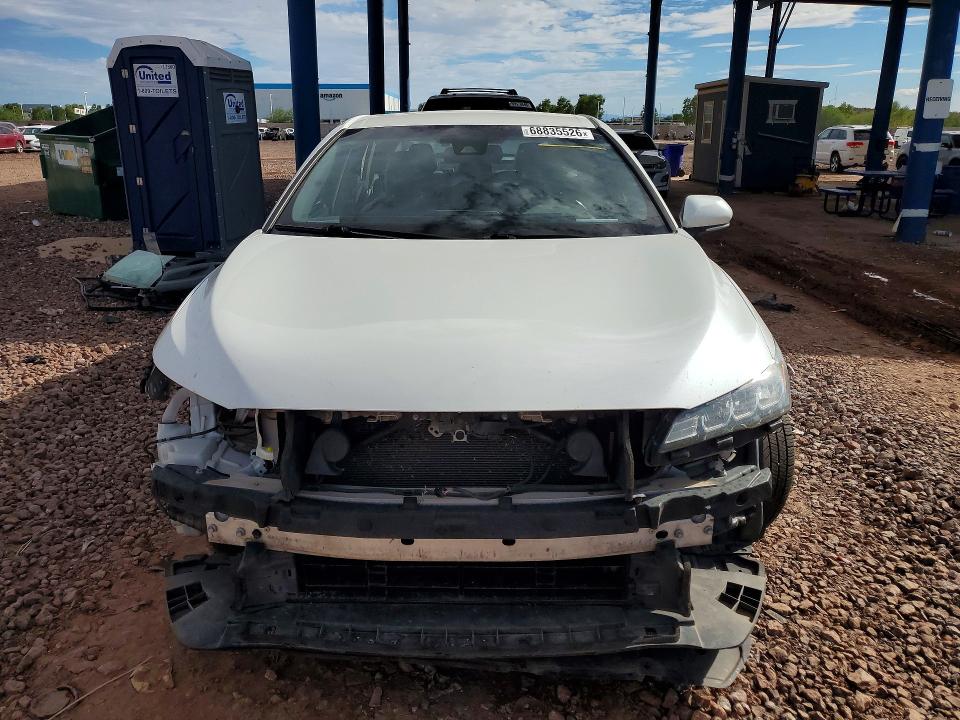 68835526 :رقم المزاد ، 4T1B21FB4KU004366 vin ، 2019 Toyota Avalon Hybrid مزاد بيع