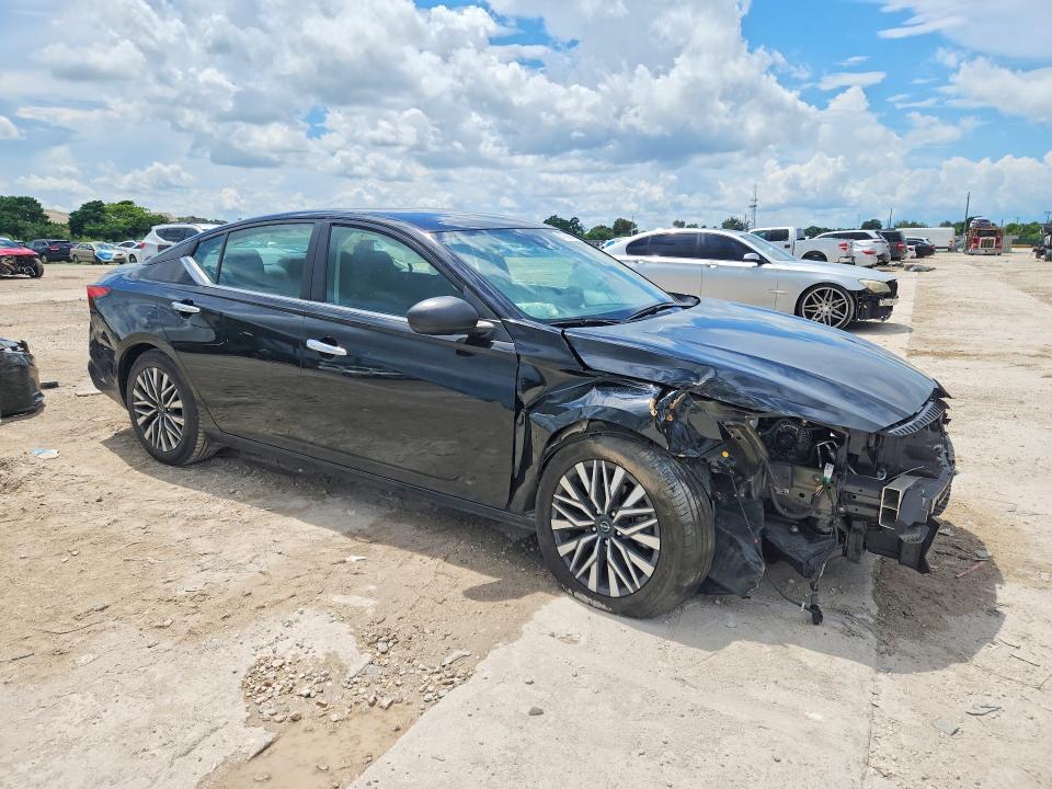 67708806 :رقم المزاد ، 1N4BL4DV7RN350454 vin ، 2024 Nissan Altima مزاد بيع