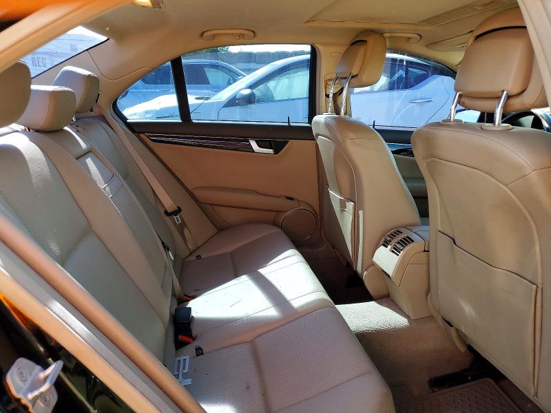 2013 Mercedes-benz C მანქანა იყიდება აუქციონზე, vin: WDDGF8AB9DR246046, აუქციონის ნომერი: 68696646