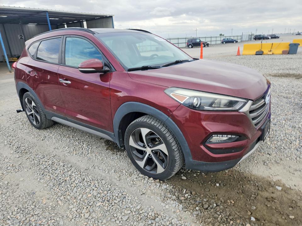 2017 Hyundai Tucson მანქანა იყიდება აუქციონზე, vin: KM8J3CA29HU305509, აუქციონის ნომერი: 69600636