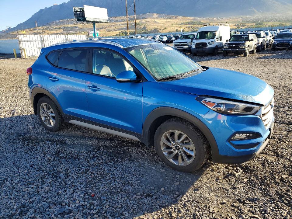 70316756 :رقم المزاد ، KM8J3CA48HU448694 vin ، 2017 Hyundai Tucson مزاد بيع