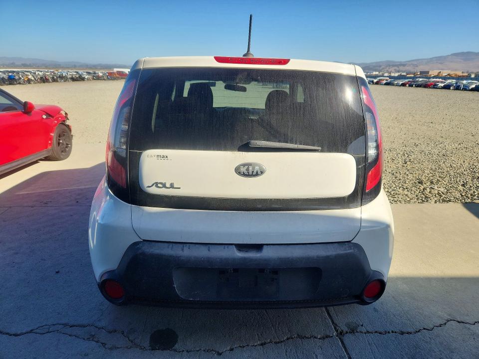70866566 :رقم المزاد ، KNDJN2A27E7053424 vin ، 2014 Kia Soul مزاد بيع