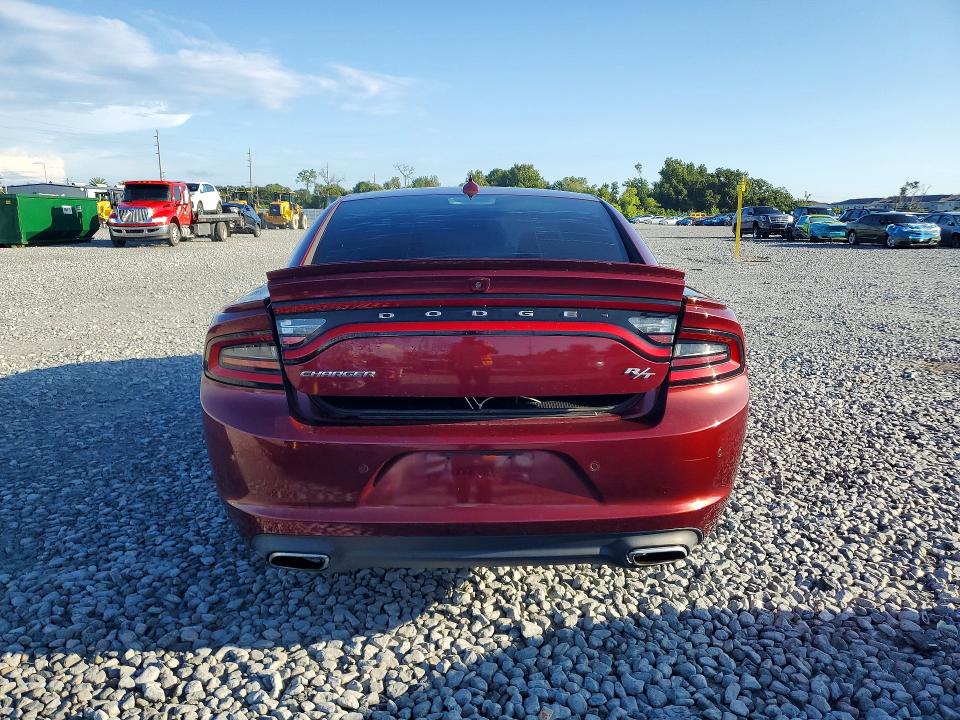 68970656 :رقم المزاد ، 2C3CDXCTXJH114881         vin ، 2018 Dodge Charger مزاد بيع