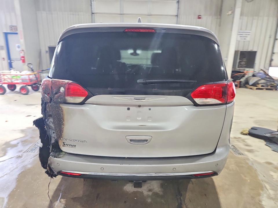 Продаж на аукціоні авто 2017 Chrysler Pacifica, vin: 2C4RC1BG1HR539131, номер лоту: 69680766