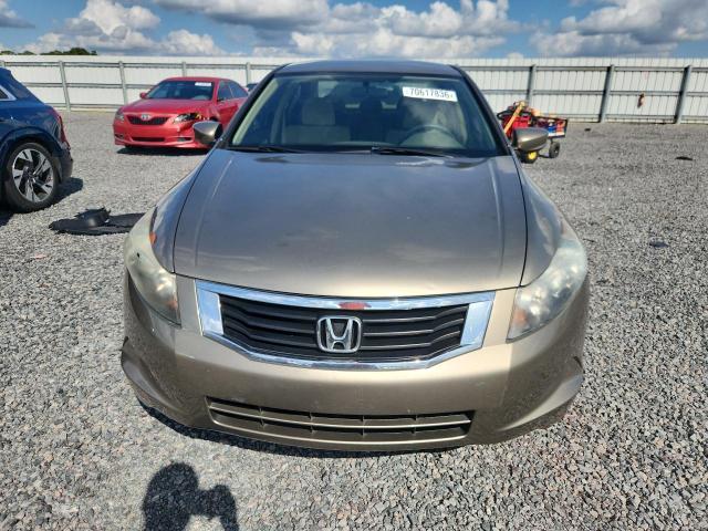 2010 Honda Accord მანქანა იყიდება აუქციონზე, vin: 1HGCP2F38AA152966, აუქციონის ნომერი: 70617836