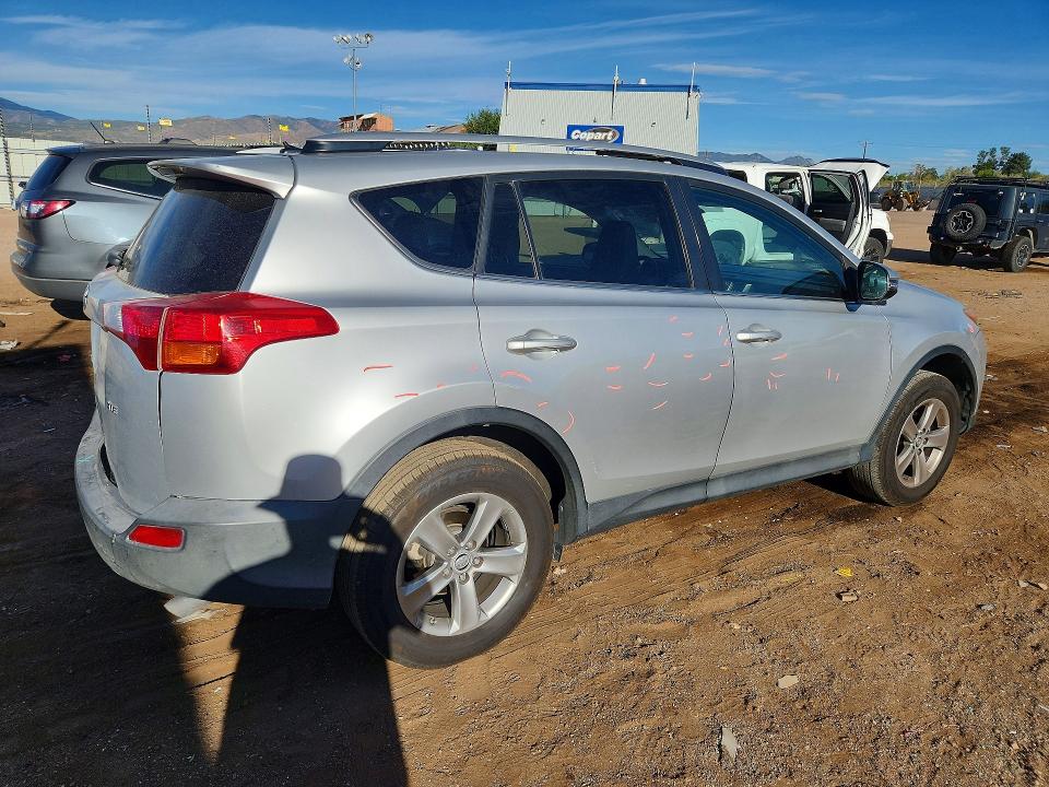 Продаж на аукціоні авто 2015 Toyota Rav4, vin: 2T3WFREV1FW159423, номер лоту: 69116916