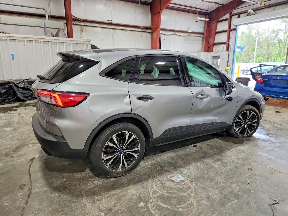 2021 Ford Escape მანქანა იყიდება აუქციონზე, vin: 1FMCU9G68MUA33838, აუქციონის ნომერი: 67494996