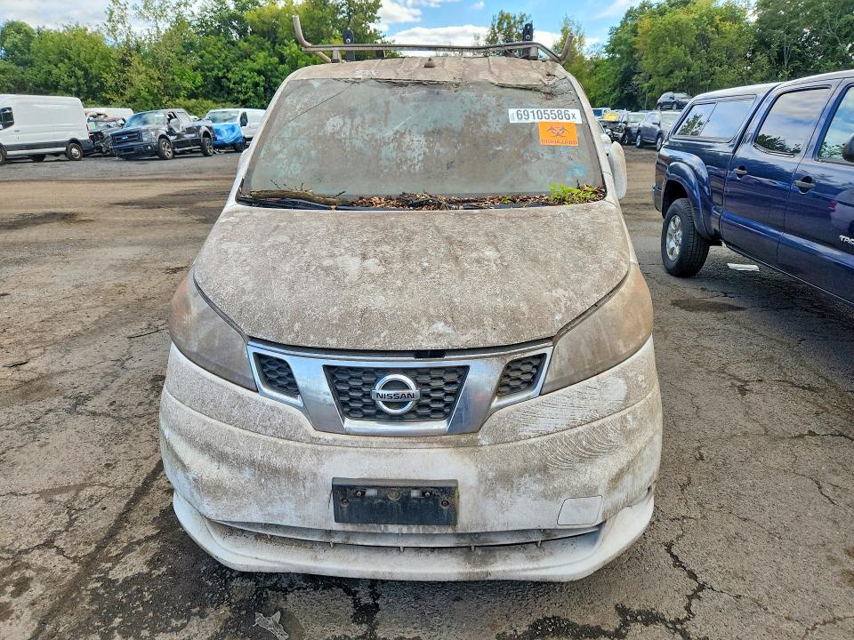 69105586 :رقم المزاد ، 3N6CM0KNXEK696969 vin ، 2014 Nissan Nv200 مزاد بيع