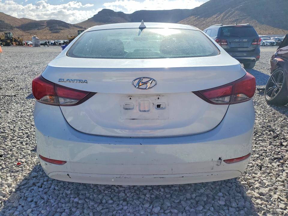 Продажа на аукционе авто 2015 Hyundai Elantra, vin: 5NPDH4AE1FH585887, номер лота: 69208966