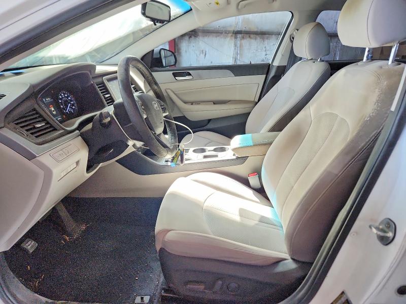 69037696 :رقم المزاد ، 5NPE34AF3KH749646 vin ، 2019 Hyundai Sonata مزاد بيع