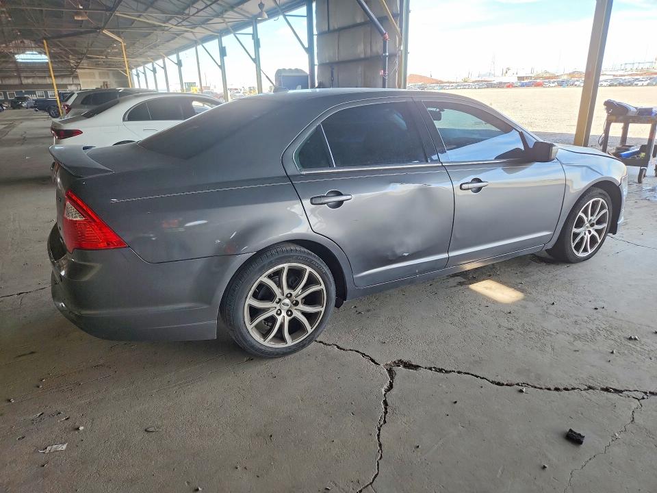 68705086 :رقم المزاد ، 3FAHP0HG3AR275465 vin ، 2010 Ford Fusion مزاد بيع