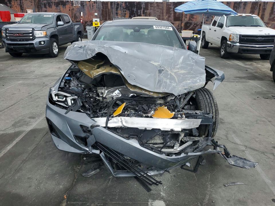 2026 Bmw 330i მანქანა იყიდება აუქციონზე, vin: WBA13LA09TFV97983, აუქციონის ნომერი: 69307066