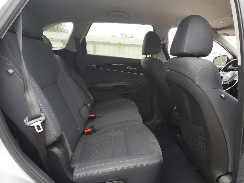 2019 Kia Sorento მანქანა იყიდება აუქციონზე, vin: 5XYPGDA31KG438713, აუქციონის ნომერი: 70480656