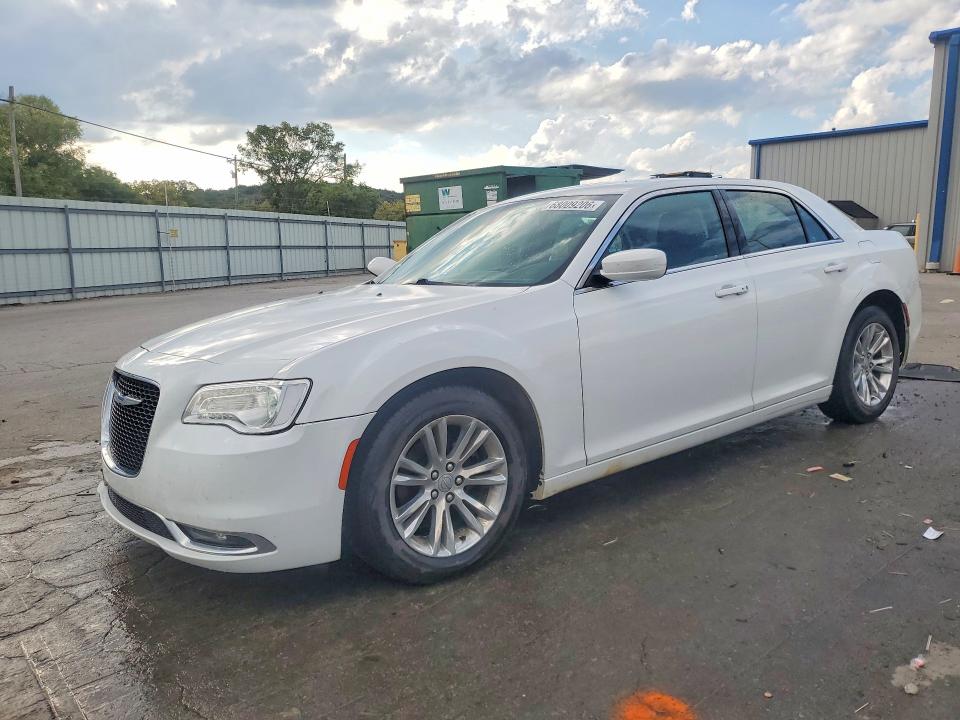 Aukcja sprzedaży 2018 Chrysler 300, vin: 2C3CCAAG1JH275206, numer aukcji: 68009206