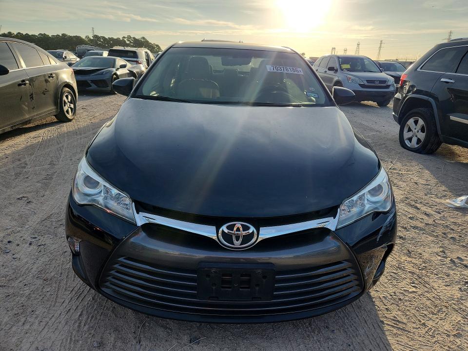 Aukcja sprzedaży 2015 Toyota Camry, vin: 4T4BF1FK6FR461471, numer aukcji: 70378186