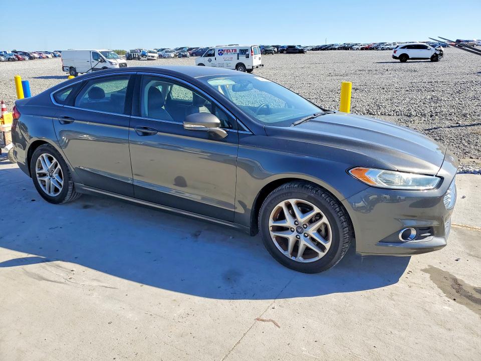 2015 Ford Fusion მანქანა იყიდება აუქციონზე, vin: 1FA6P0HD5F5111495, აუქციონის ნომერი: 70488256