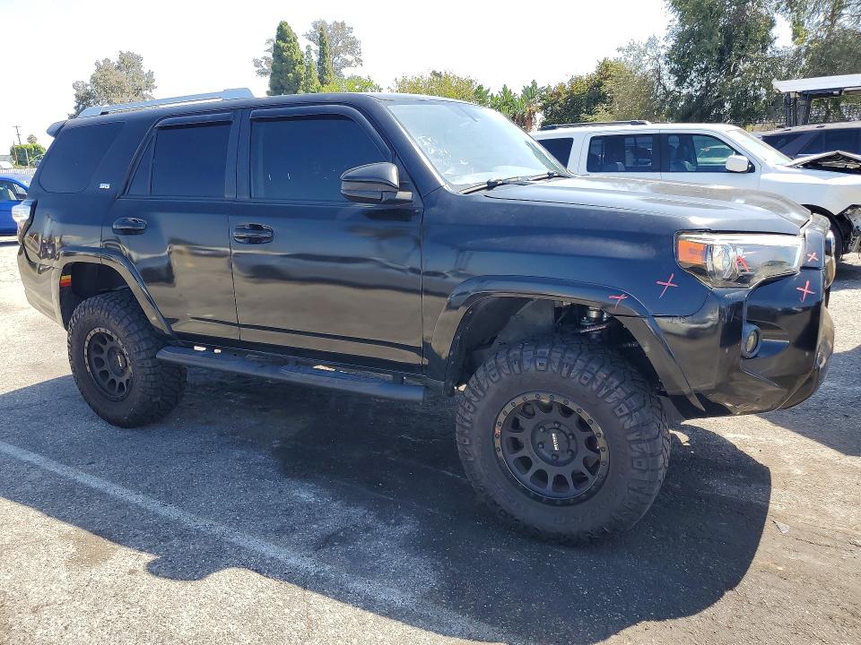 2015 Toyota 4runner მანქანა იყიდება აუქციონზე, vin: JTEBU5JR2F5231660, აუქციონის ნომერი: 69380966