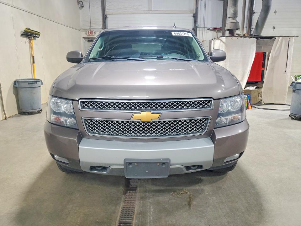 Продажа на аукционе авто 2013 Chevrolet Tahoe, vin: 1GNSKBE04DR369914, номер лота: 69631266