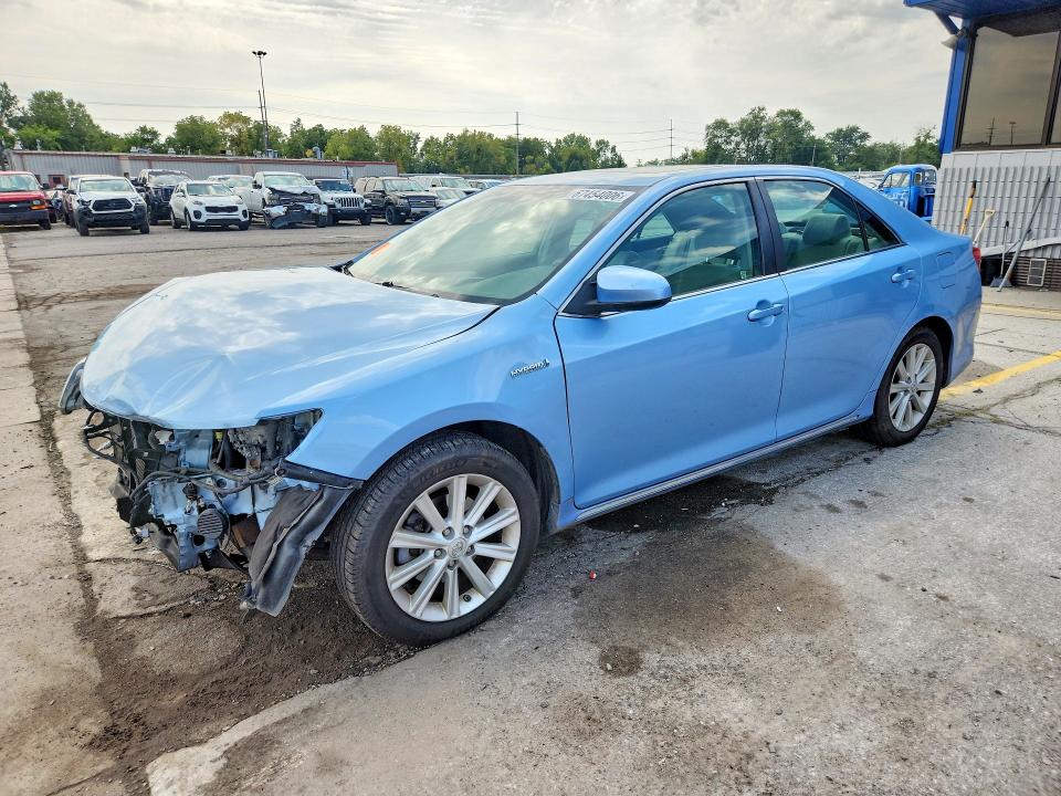 2013 Toyota Camry Hybrid მანქანა იყიდება აუქციონზე, vin: 4T1BD1FK4DU091067, აუქციონის ნომერი: 67454006