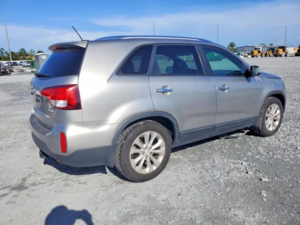 2014 Kia Sorento მანქანა იყიდება აუქციონზე, vin: 5XYKUDA70EG459272, აუქციონის ნომერი: 68846806