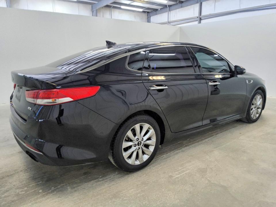 68748216 :رقم المزاد ، 5XXGU4L39JG261949 vin ، 2018 Kia Optima مزاد بيع