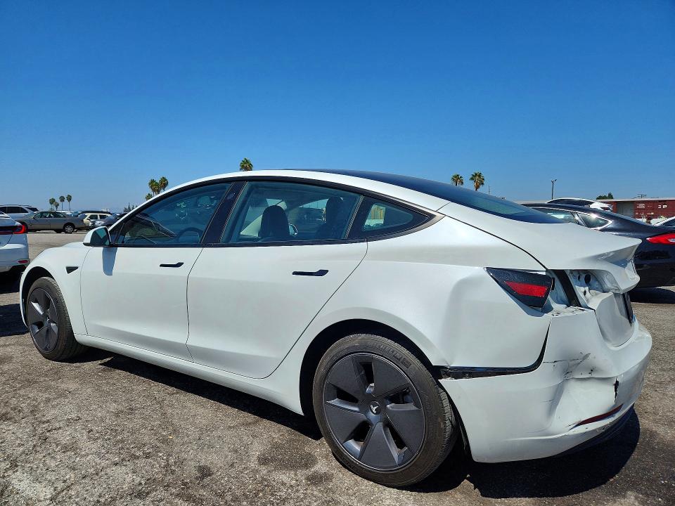 70335876 :رقم المزاد ، 5YJ3E1EA2PF612041 vin ، 2023 Tesla Model 3 مزاد بيع