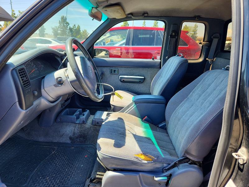 68361336 :رقم المزاد ، 4TAVL52N2WZ125942 vin ، 1998 Toyota Tacoma مزاد بيع