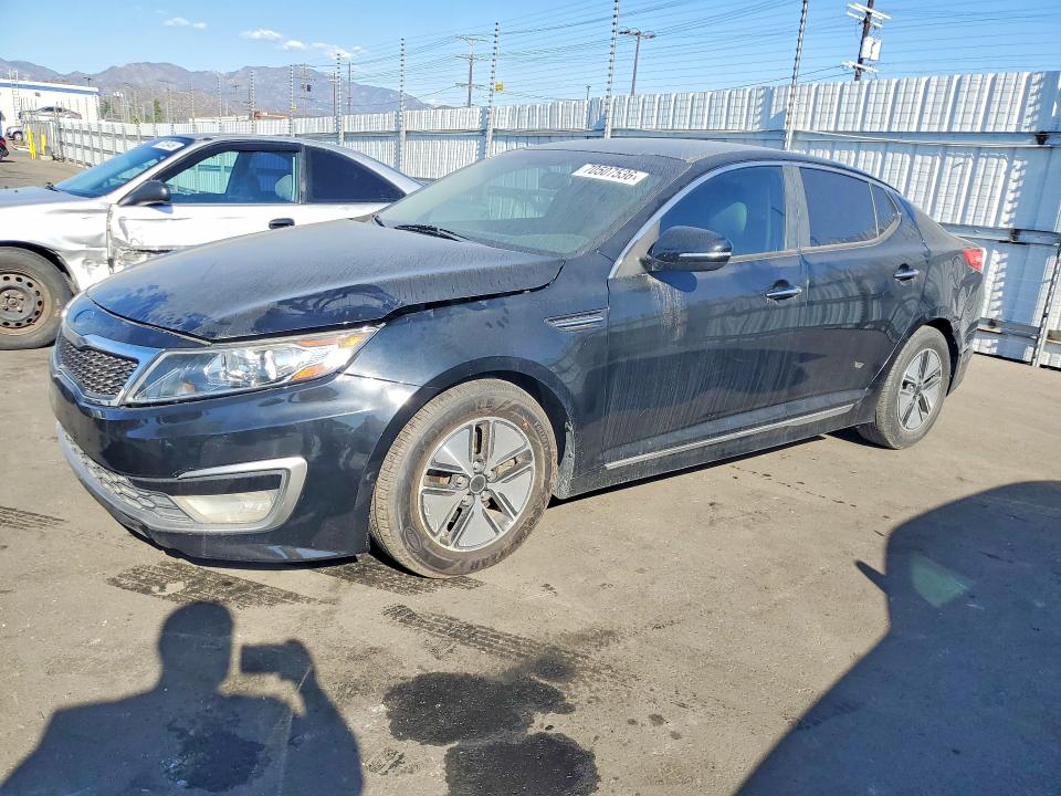 2011 Kia Optima Hybrid მანქანა იყიდება აუქციონზე, vin: KNAGM4AD9B5006202, აუქციონის ნომერი: 70507536