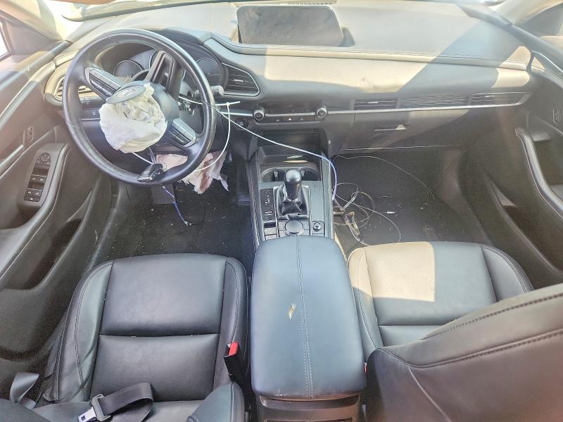 2021 Mazda Cx-30 მანქანა იყიდება აუქციონზე, vin: 3MVDMABL2MM303270, აუქციონის ნომერი: 67627996