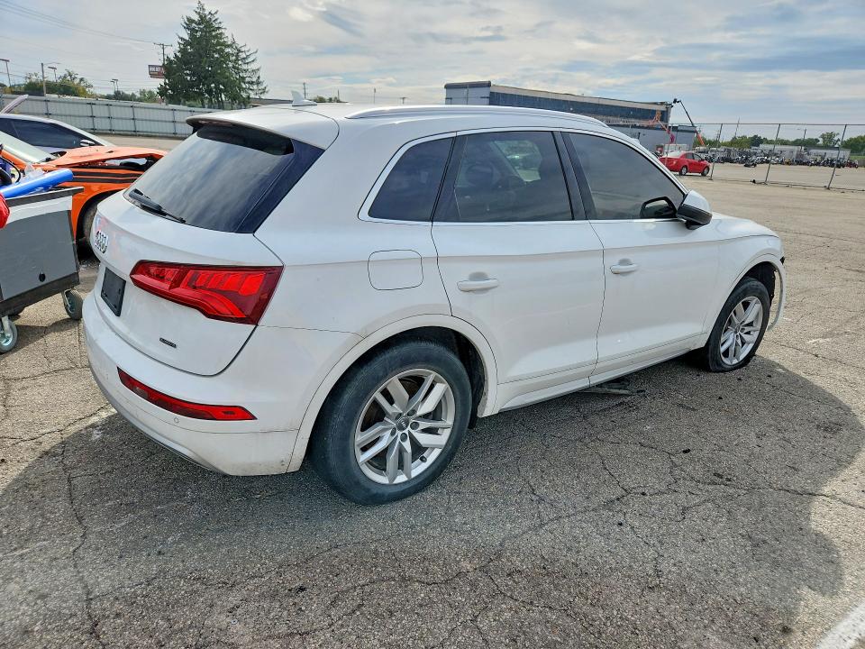 Продажа на аукционе авто 2020 Audi Q5, vin: WA1ANAFY5L2055880, номер лота: 70779726