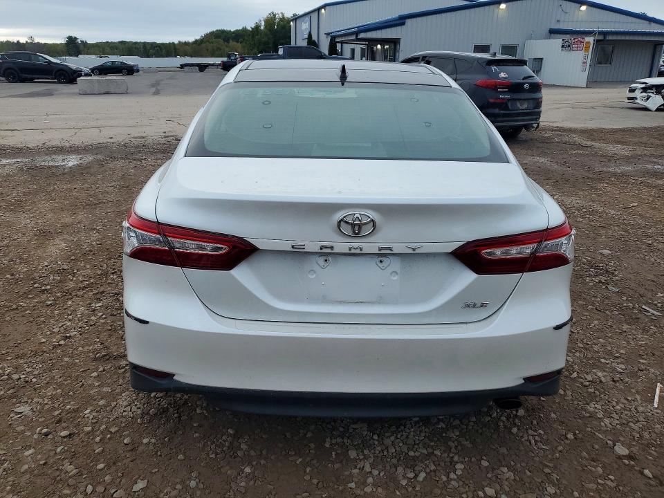 Продажа на аукционе авто 2019 Toyota Camry, vin: 4T1B11HK4KU683992, номер лота: 70486886