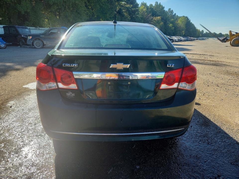 70463406 :رقم المزاد ، 1G1PG5SB2E7419545 vin ، 2014 Chevrolet Cruze مزاد بيع