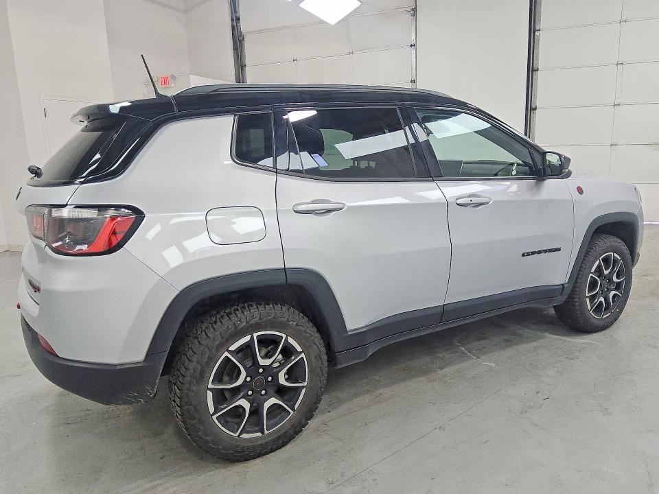 Продаж на аукціоні авто 2025 Jeep Compass, vin: 3C4NJDDN6ST559333, номер лоту: 69617506