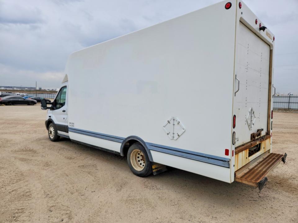 66111986 :رقم المزاد ، 1FDRS9PV0GKA10657 vin ، 2016 Ford Transit مزاد بيع