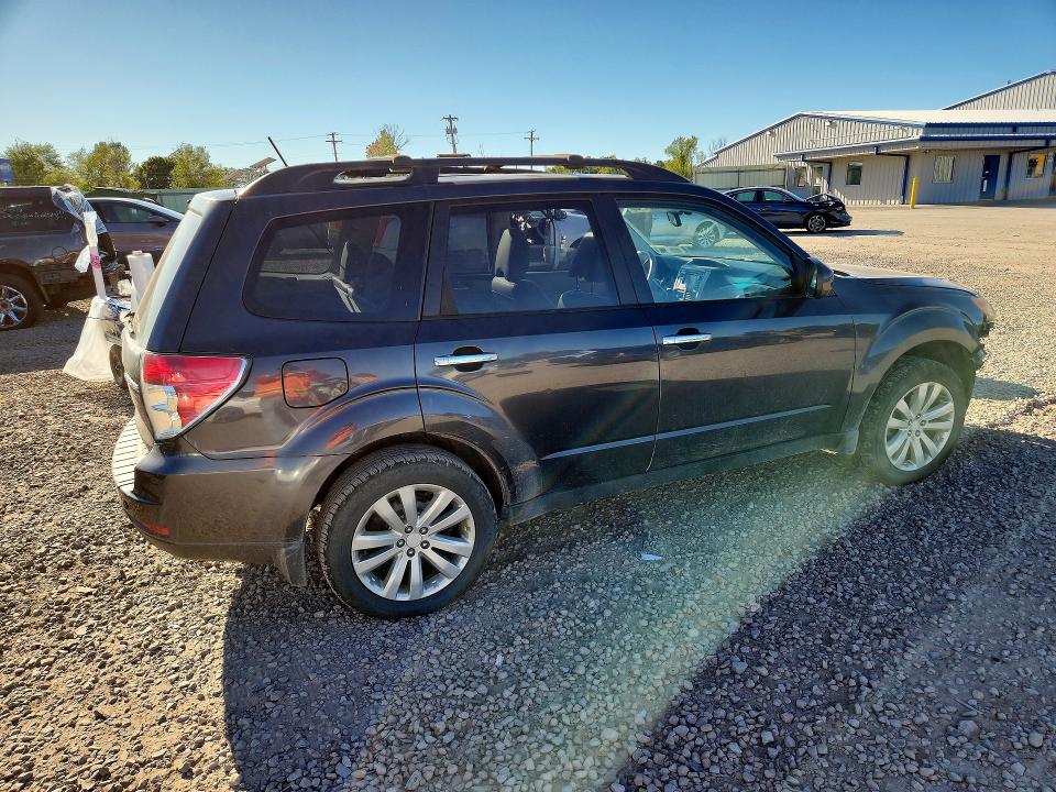 70042036 :رقم المزاد ، JF2SHAEC2BH707780 vin ، 2011 Subaru Forester مزاد بيع