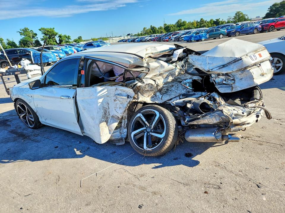 68212906 :رقم المزاد ، 1HGCR2F53EA257531 vin ، 2014 Honda Accord مزاد بيع