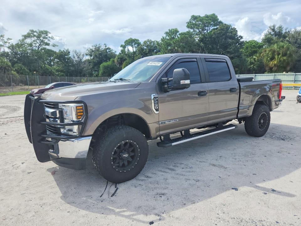 2019 Ford F250 მანქანა იყიდება აუქციონზე, vin: 1FT7W2BT0KEC49372, აუქციონის ნომერი: 68244226