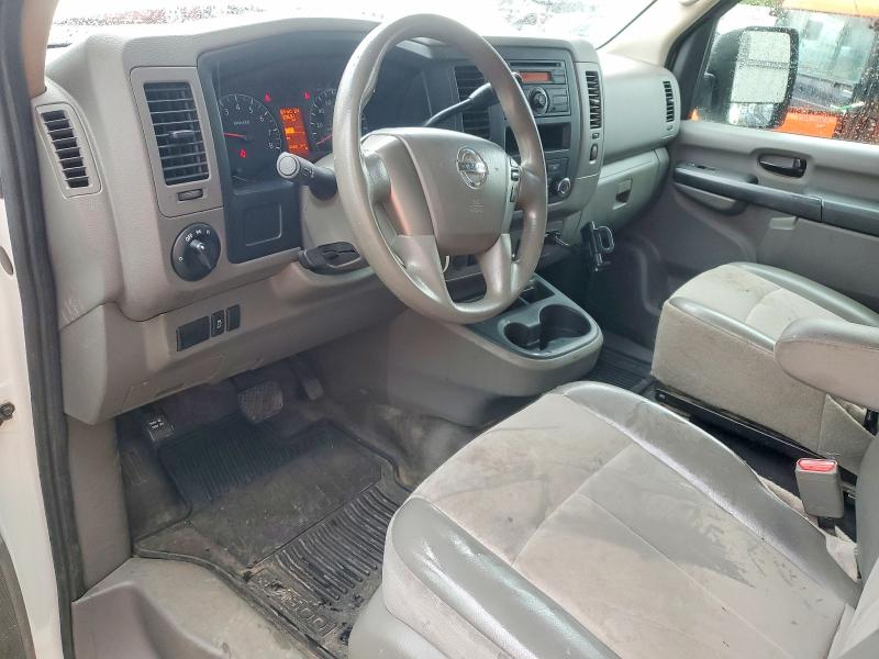 69820506 :رقم المزاد ، 1N6BF0KM8HN801004 vin ، 2017 Nissan Nv مزاد بيع