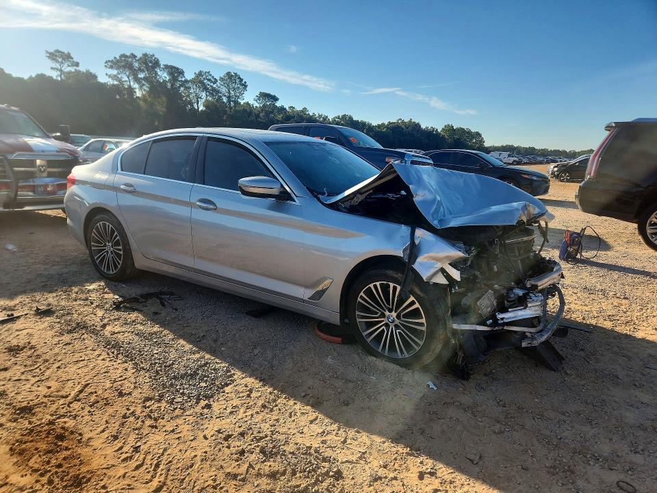 70295266 :رقم المزاد ، WBAJA5C51JWA37272 vin ، 2018 Bmw 530 مزاد بيع