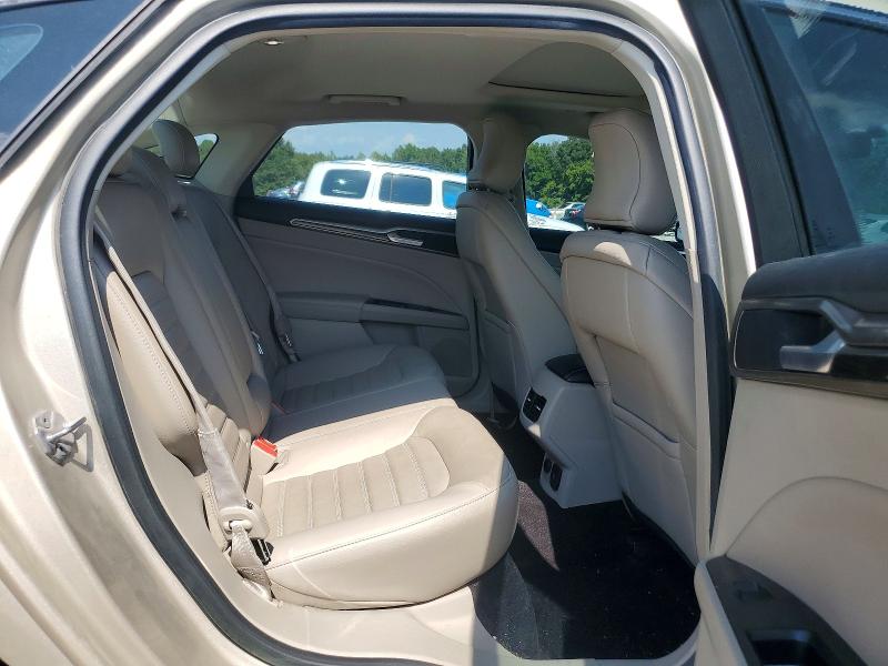 69616896 :رقم المزاد ، 3FA6P0LU3HR226507 vin ، 2017 Ford Fusion مزاد بيع