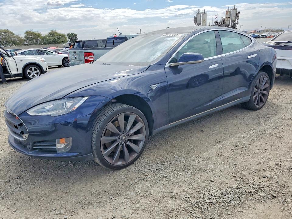Aukcja sprzedaży 2013 Tesla Model S, vin: 5YJSA1DP8DFP06935, numer aukcji: 68047886