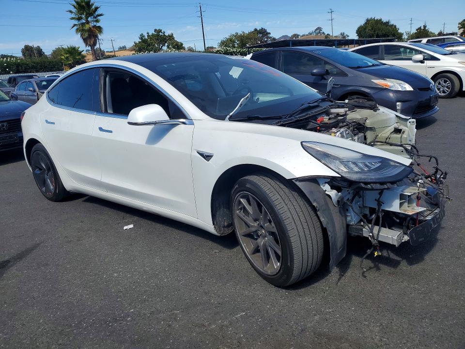 2020 Tesla Model 3 მანქანა იყიდება აუქციონზე, vin: 5YJ3E1EA6LF804539, აუქციონის ნომერი: 68378646