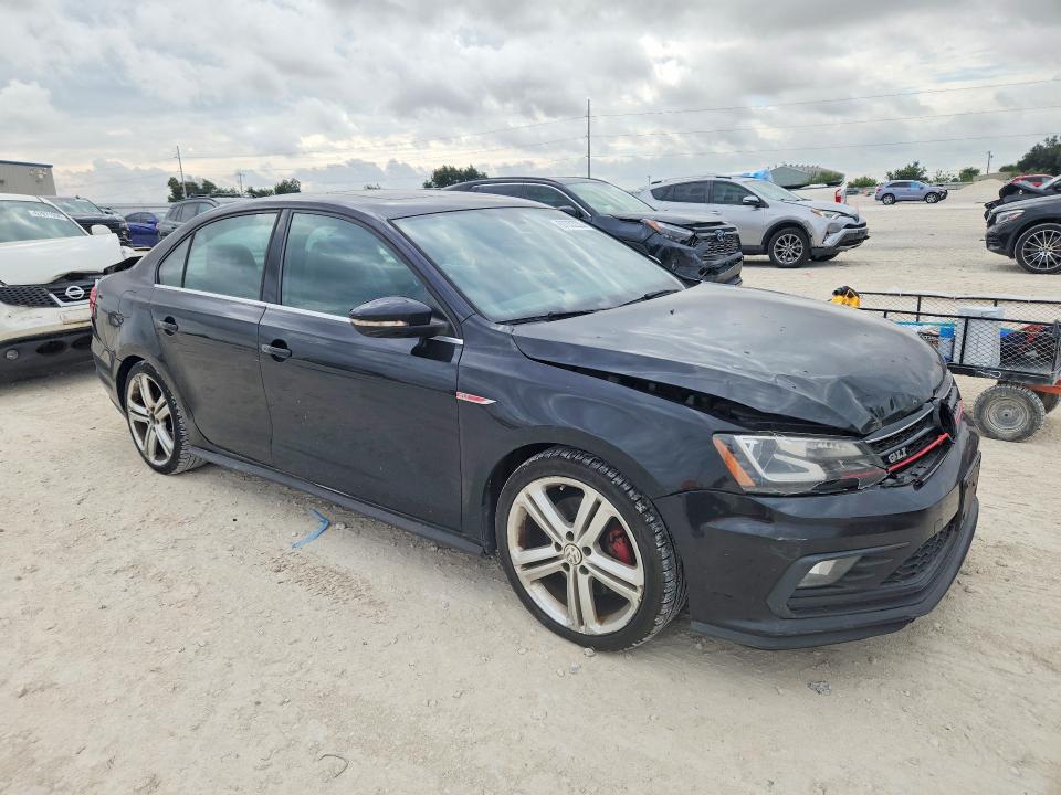 67032226 :رقم المزاد ، 3VW5T7AJ7GM372601 vin ، 2016 Volkswagen Jetta مزاد بيع