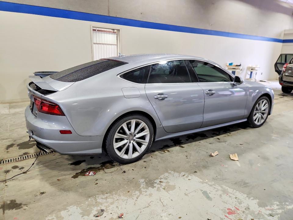 2016 Audi A7 მანქანა იყიდება აუქციონზე, vin: WAUWGAFC9GN173815, აუქციონის ნომერი: 70258596