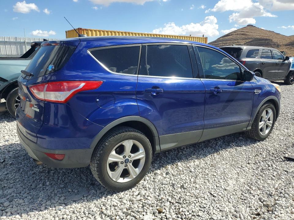 Продажа на аукционе авто 2015 Ford Escape, vin: 1FMCU0GX7FUC80064, номер лота: 67260616