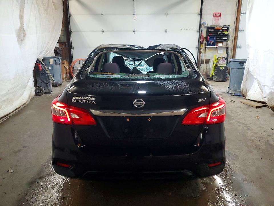 2018 Nissan Sentra მანქანა იყიდება აუქციონზე, vin: 3N1AB7AP5JL635659, აუქციონის ნომერი: 68556056